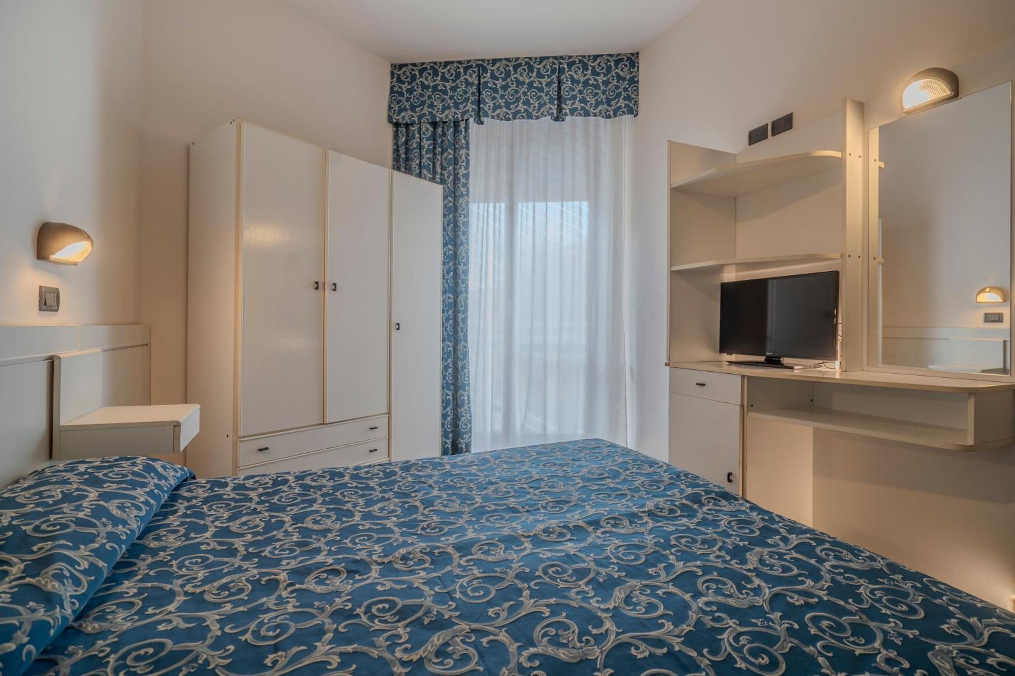 Hotel 2000 Rimini Eksteriør billede