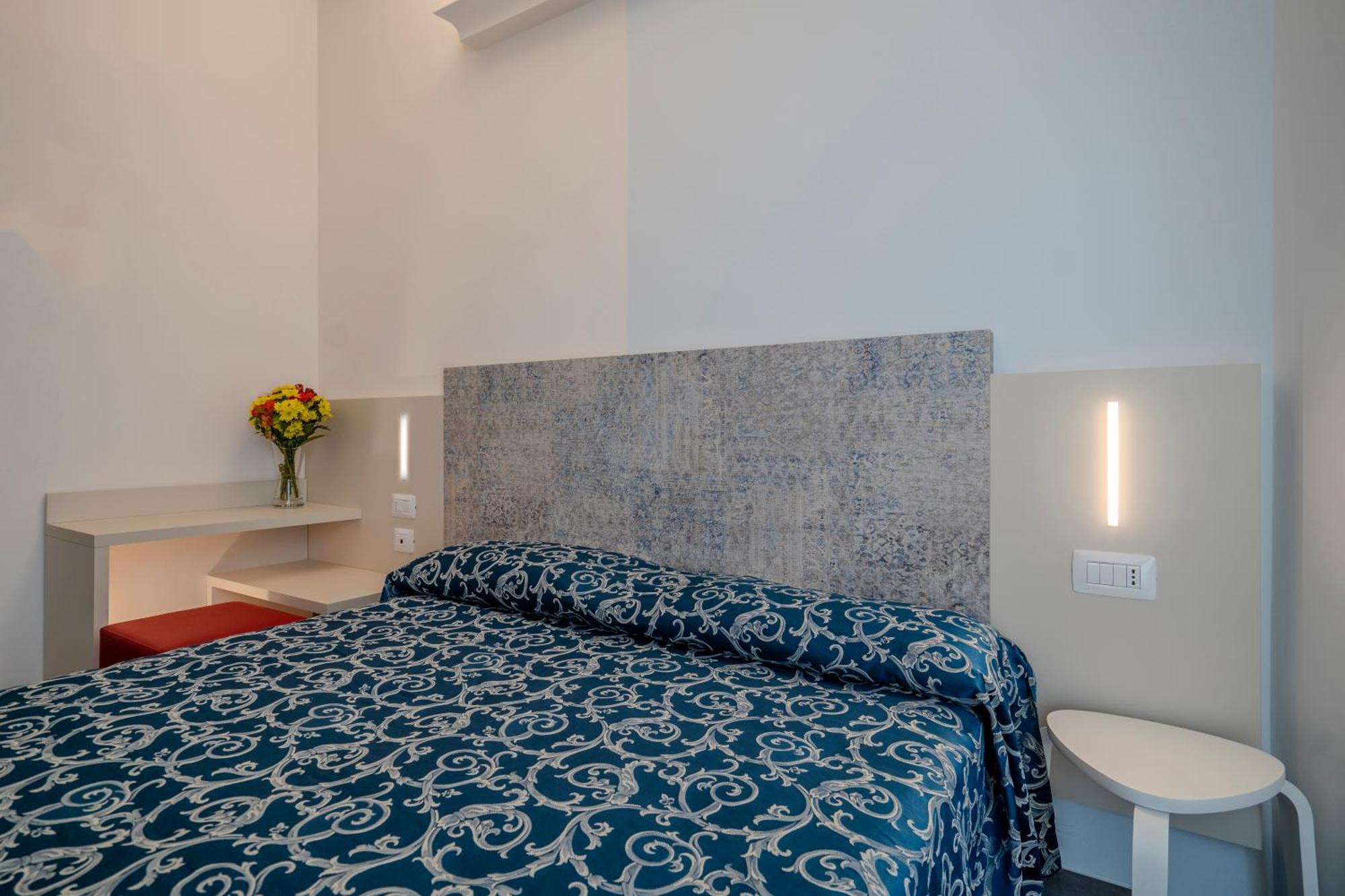 Hotel 2000 Rimini Eksteriør billede