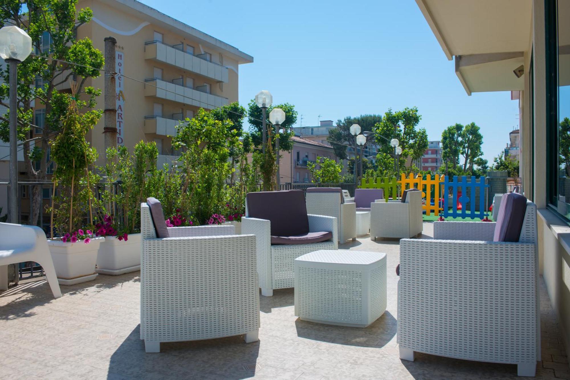Hotel 2000 Rimini Eksteriør billede