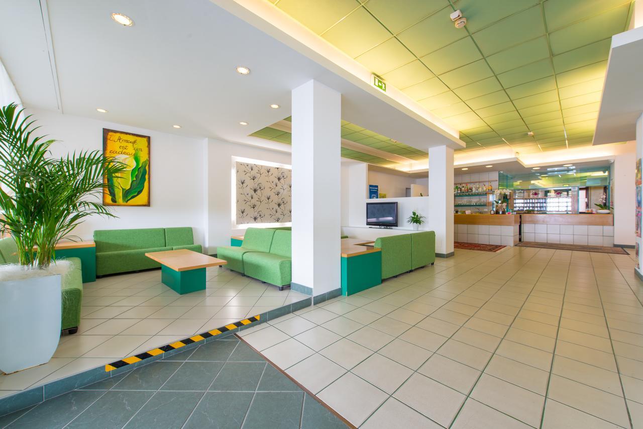 Hotel 2000 Rimini Eksteriør billede