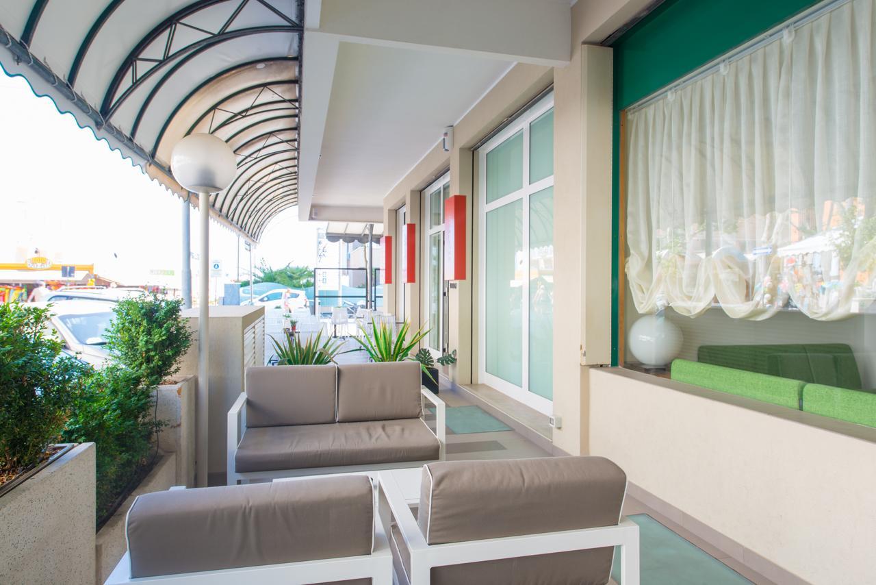 Hotel 2000 Rimini Eksteriør billede